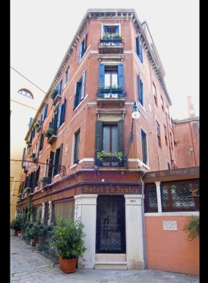Hotel La Fenice et Des Artistes | Venezia ****